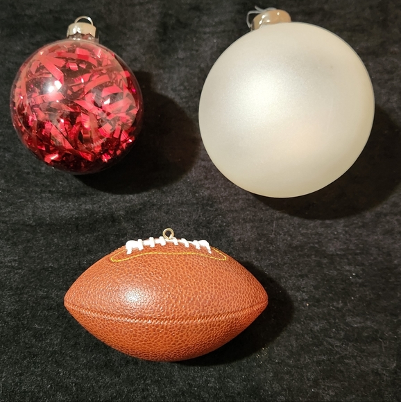 University of South Carolina Christmas Glass Ornaments,  bundle of 3 - Picture 2 of 5